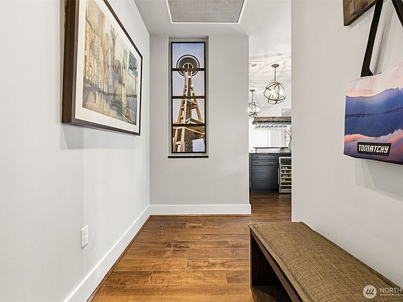4th image of 910 Lenora Street #S1503