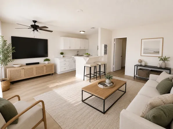 2312 E Commonwealth Ave, Fullerton, CA
