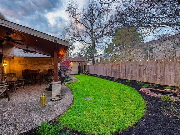 4th image of 13910 Ella Lee Ln