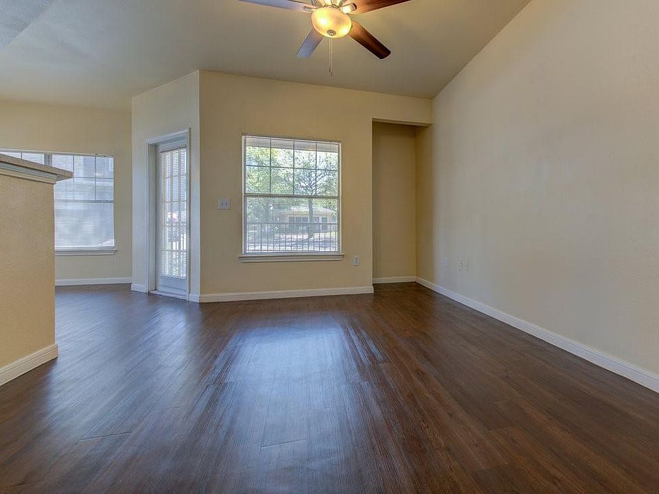 1st image of 2320 Gracy Farms Ln APT 1012