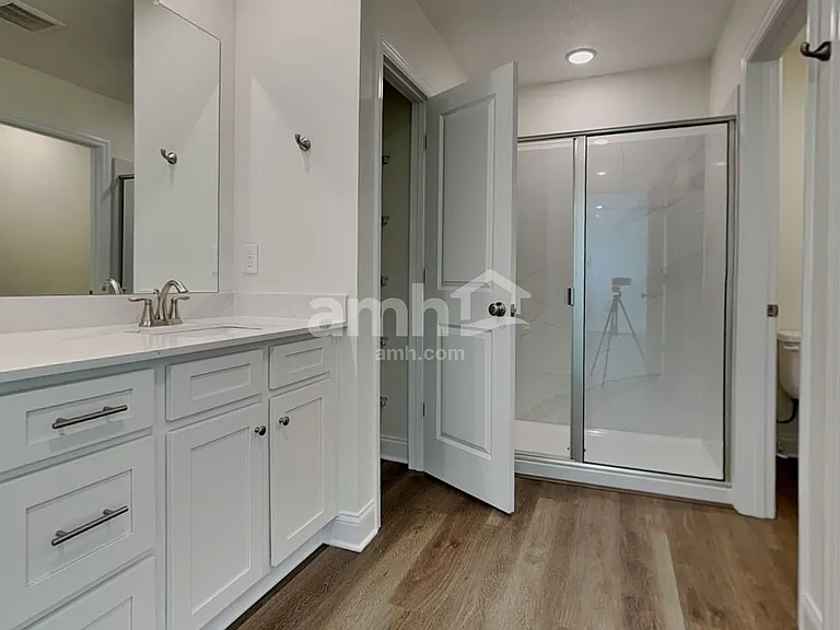 5668 Dease Rd — Photo 11