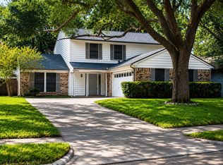 16042 Pinyon Creek Dr, Houston, TX 77095