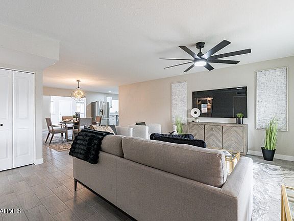 4th image of 3348 W CAROL Avenue