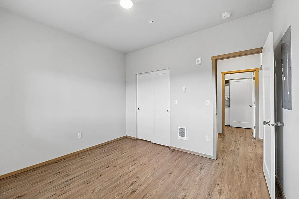 Ridgeline Apartments — Photo 2