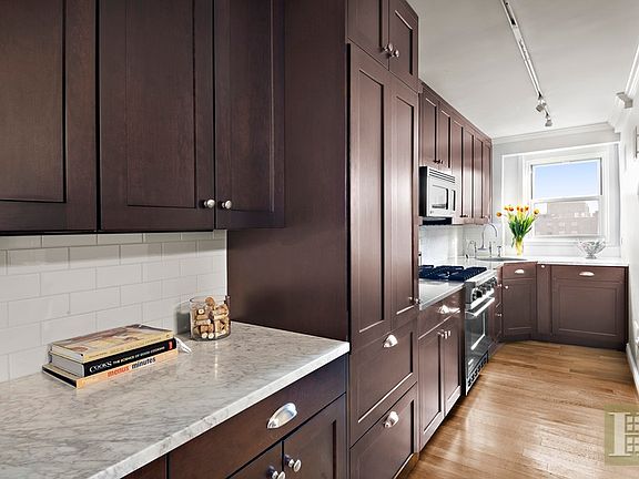 3rd image of 111 3rd Ave APT 15C