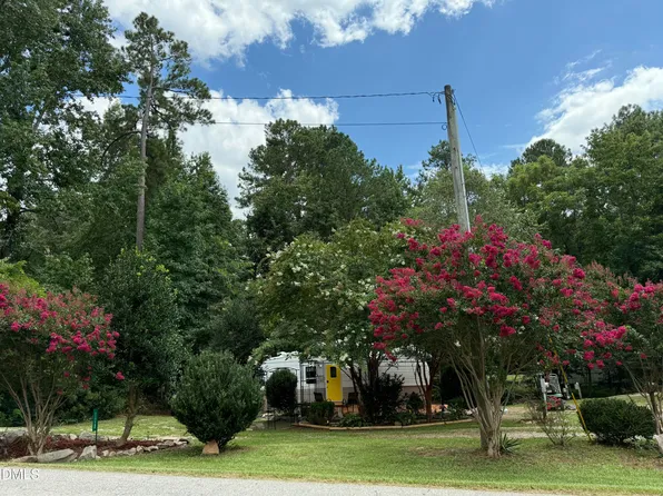 128 Creek Dr #672-673, Louisburg, NC 27549
