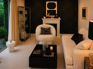 6708 Hillpark Dr APT 303, Los Angeles, CA 90068