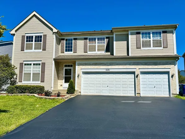 1601 S Lancaster Ln, Libertyville, IL 60048