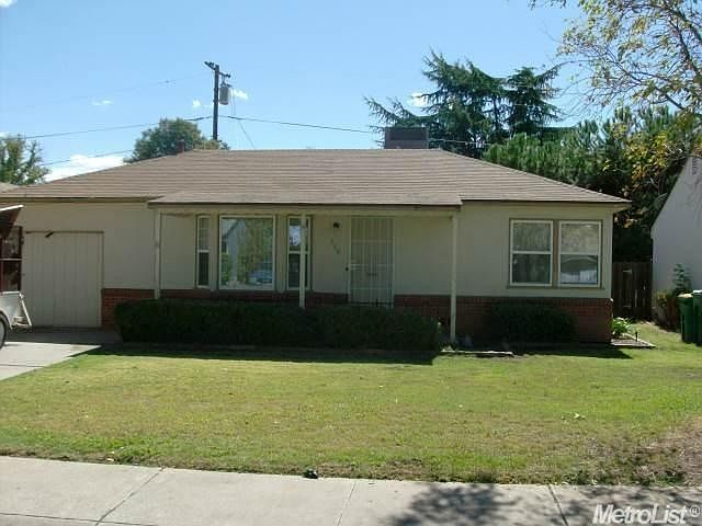 1st image of 530 E Downs St