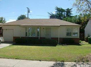 530 E Downs St, Stockton, CA 95204
