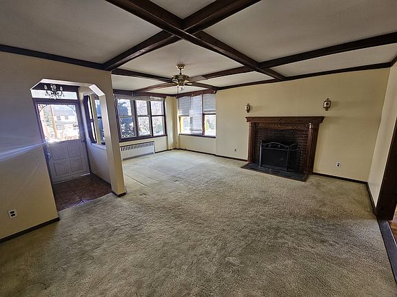 3rd image of 60 Fowler Ave Floor 1