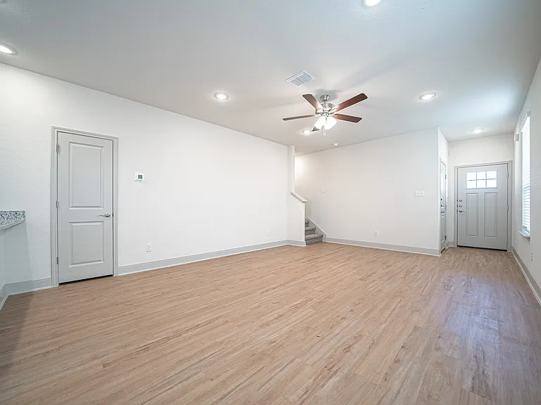 7545 Briarwood Pass #102 — Photo 8
