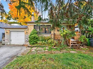 10 Colonial Ave, Toronto, ON M1M 2C2