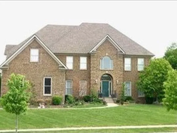 1305 Smyrna Ln, Lexington, KY 40513
