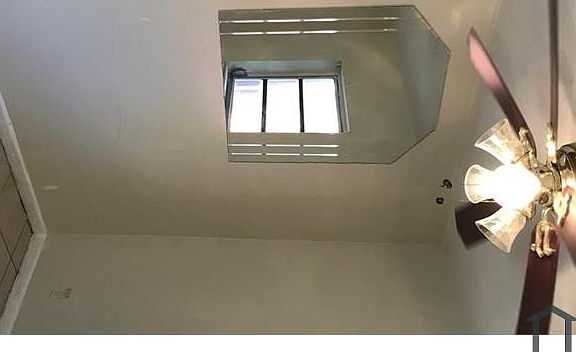 4th image of 1736 Lauderdale Manor Dr