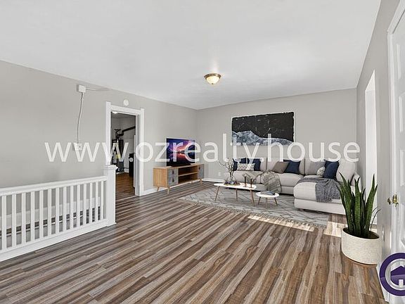 2nd image of 2803 131st St APT 5