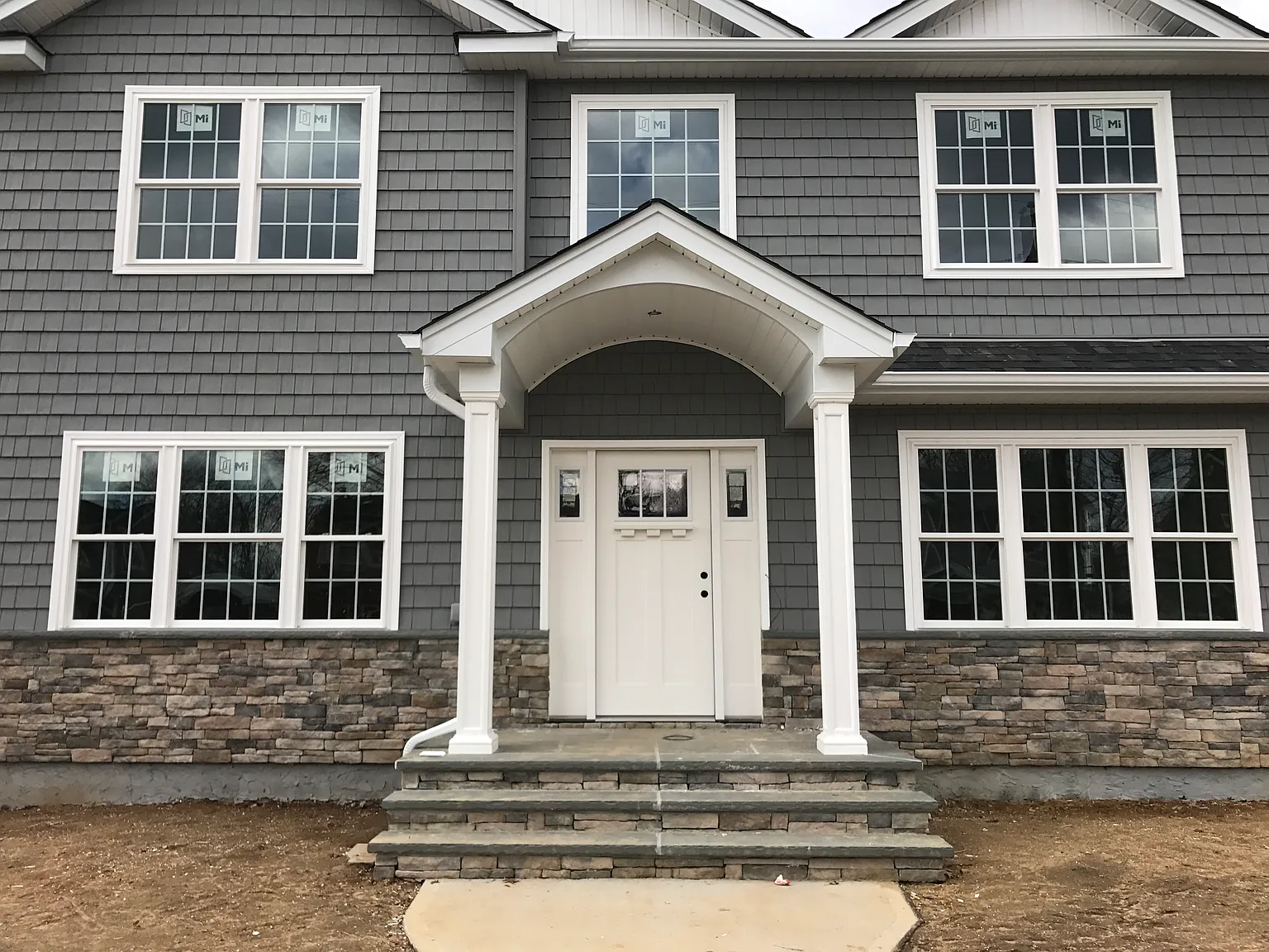 142 Park Ln photo 1