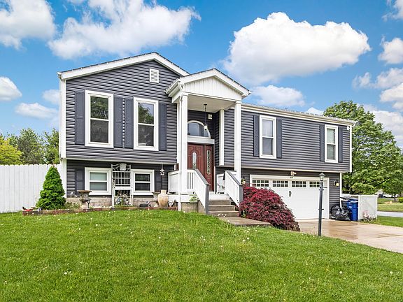 3rd image of 5919 Vero Dr