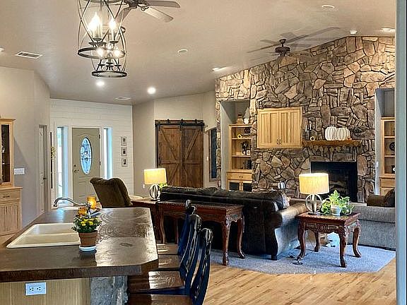 Kitchen/Great Room