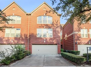 818 E Heights Hollow Ln, Houston, TX 77007