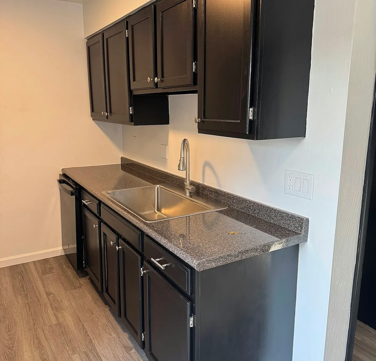 4165 West Ridge Road — Photo 3