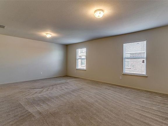 3rd image of 5444 Thornbush Dr
