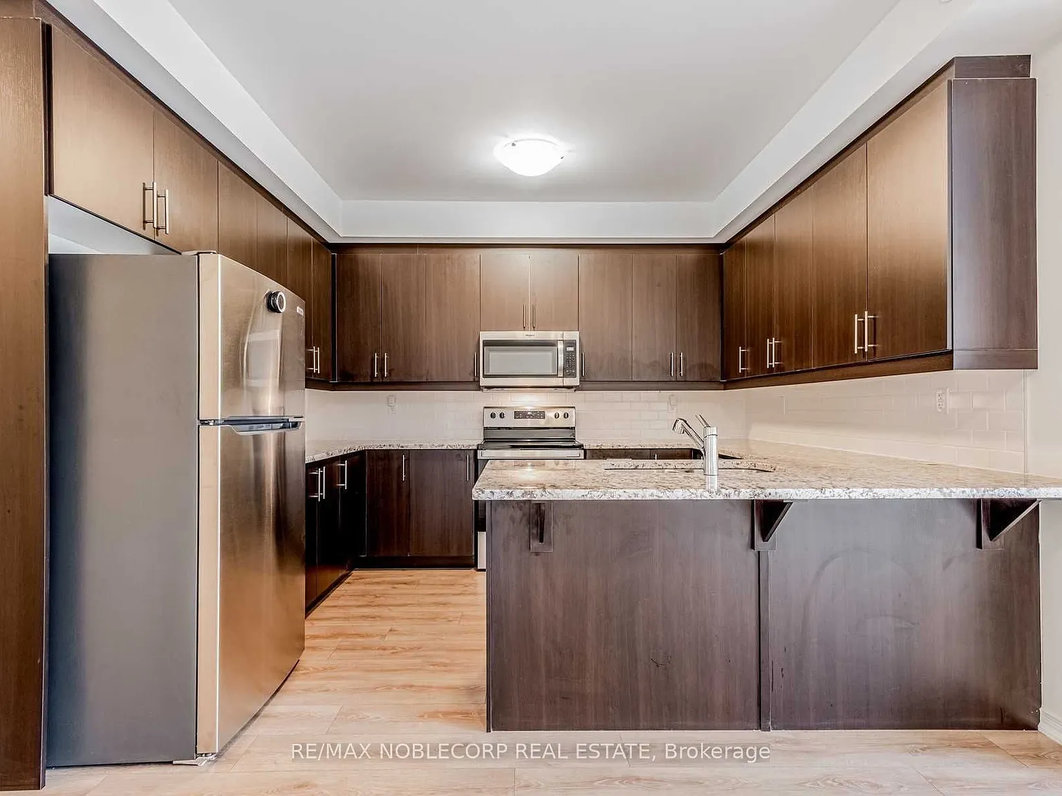 3 bed, $3,350 — Photo 4