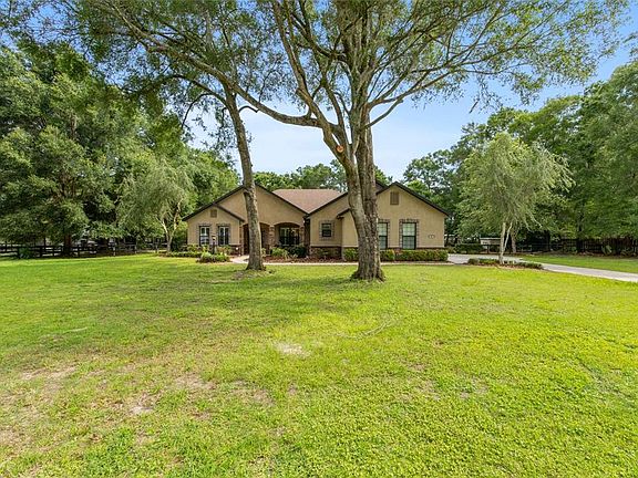 3rd image of 3 HIALEAH DRIVE