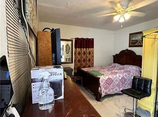 104 NE 2nd St #104A, Dania, FL 33004