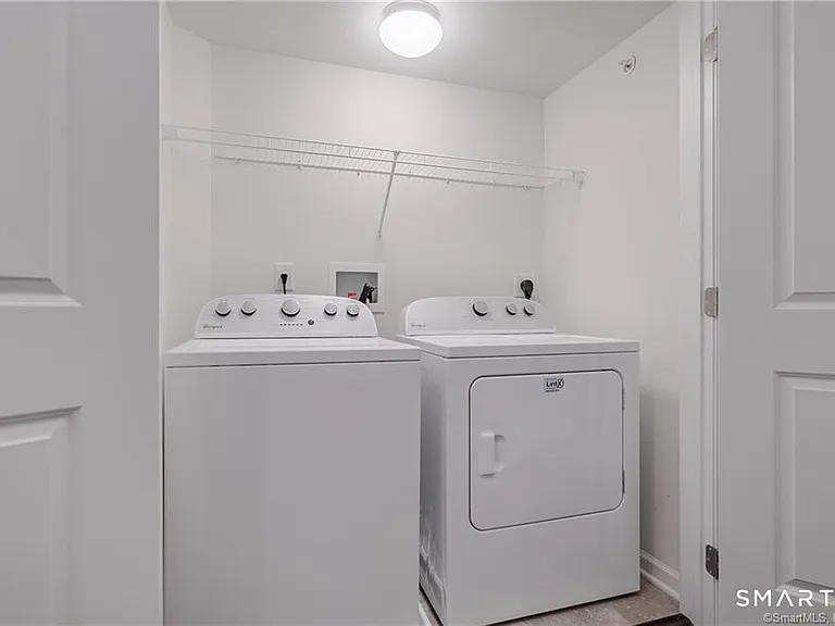 822 Center Meadow Ln #822 — Photo 21