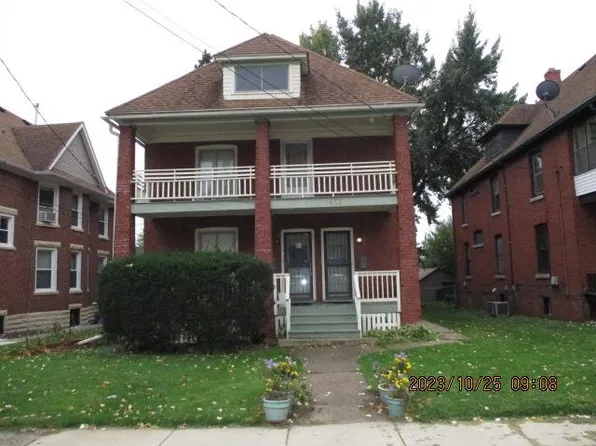 1653 5th Ave, Rockford, IL 61104