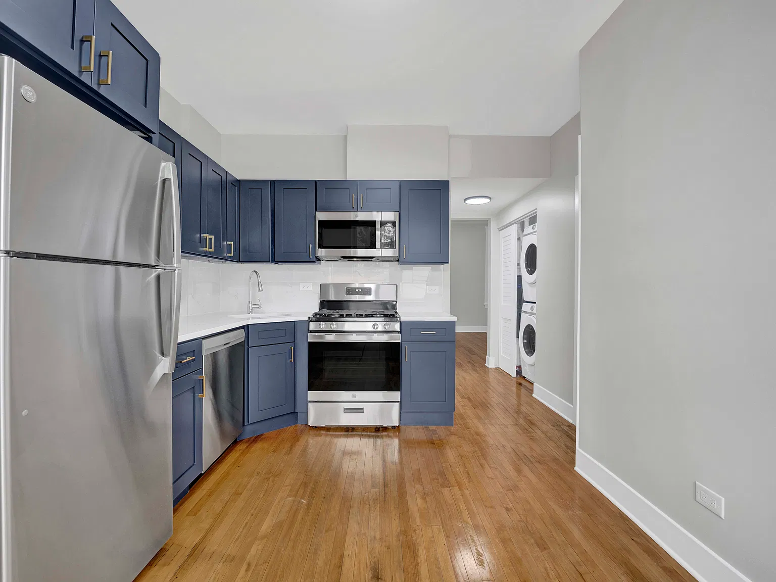 2 bed, $2,495 — Photo 2