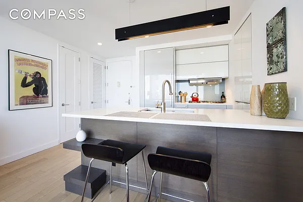 Rented by Compass | media 16