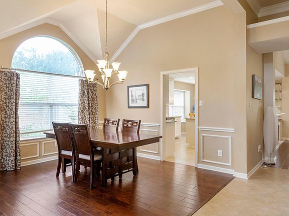 5th image of 5415 Wellington Dr