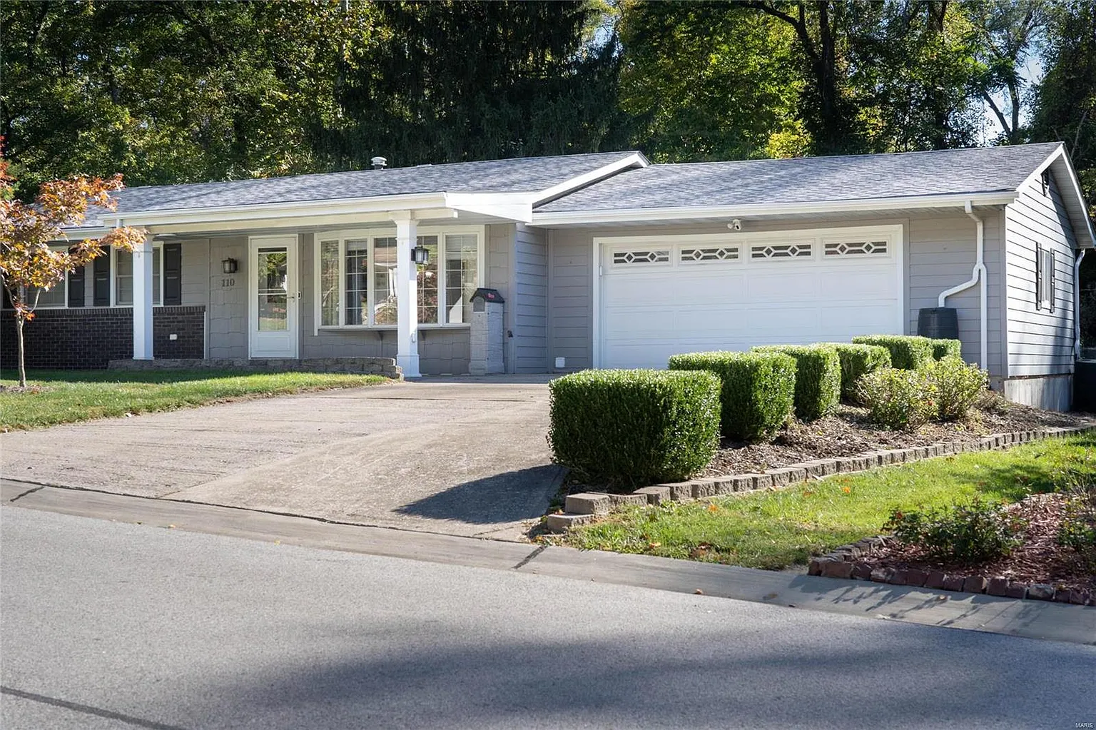 110 Westridge Dr photo 1