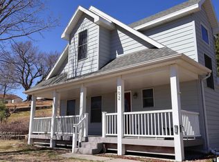 102 NE 3rd St, Mullen, NE 69152
