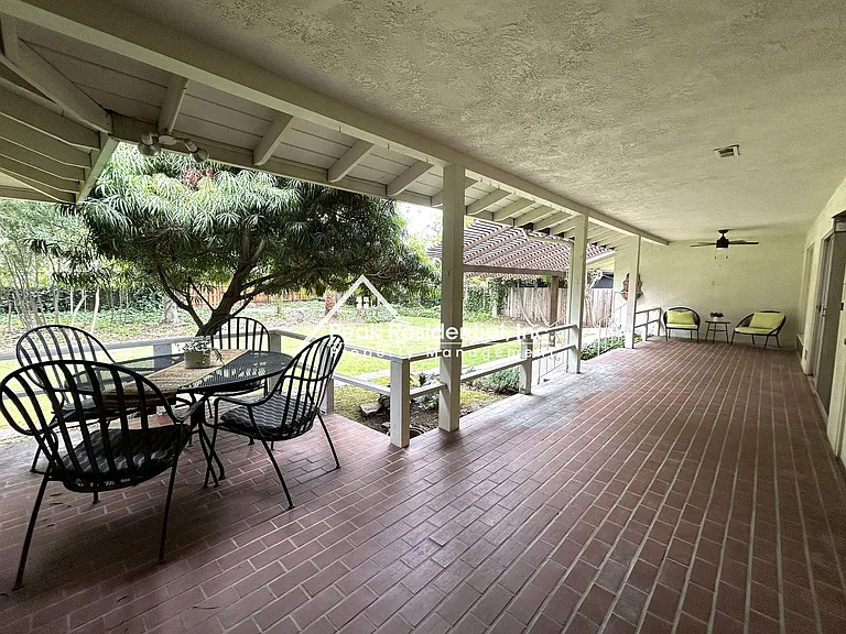 3107 Clairidge Way — Photo 33