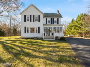 1031 Raymond Rd, Malta, NY 12020