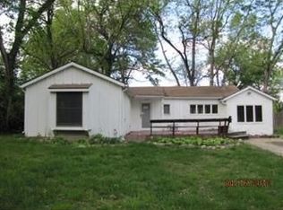 9724 W 59th Ter, Shawnee, KS 66203