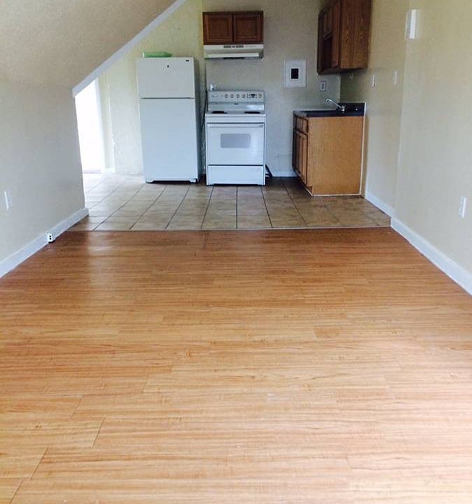 1st image of 131 Davenport Ave #3A