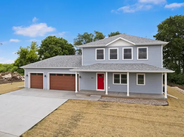 422 Roosevelt Street, Baraboo, WI 53913