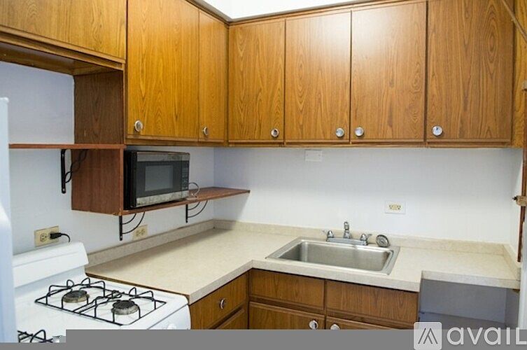 1st image of 1606 W Sunnyside Ave #3W
