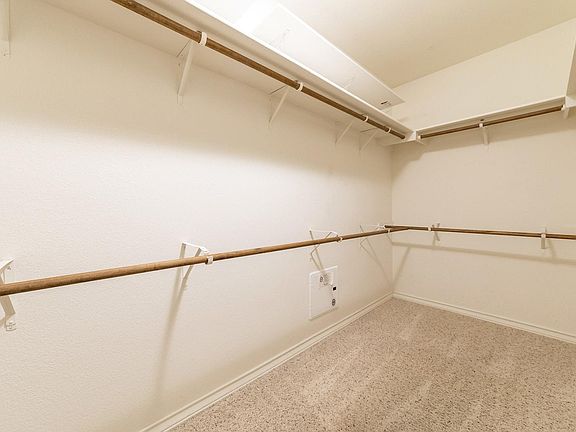 3rd image of 505 Whistlers Walk