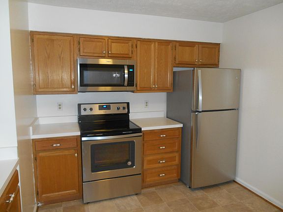 5th image of 7512 Ashby Ln Unit H
