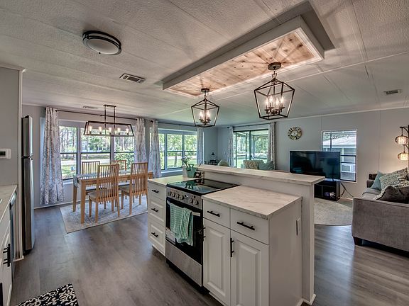 5th image of 19409 Cedar Crest Ct #11