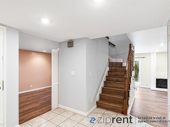 3rd image of 10164 Potters Hatch Cir