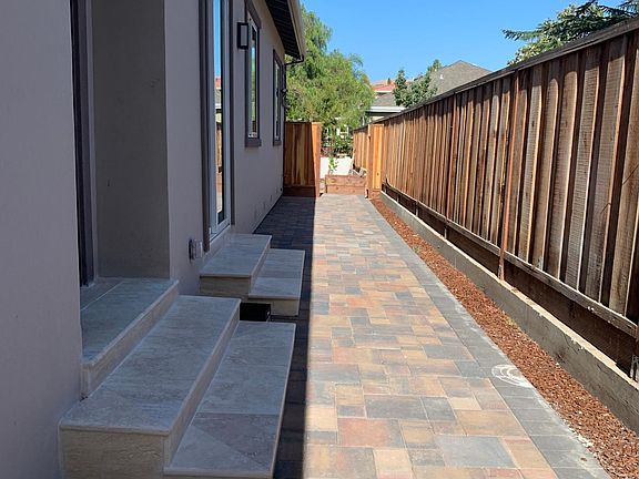2nd image of 42062 Paseo Padre Pkwy