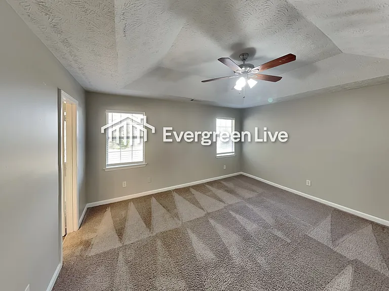 1 Bonnie Glen Ln — Photo 8