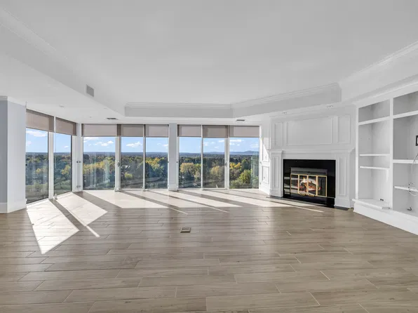 1900 E Girard Pl APT 1208, Englewood, CO 80113