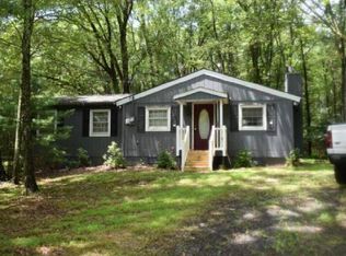 687 Dotters Corner Rd, Kunkletown, PA 18058